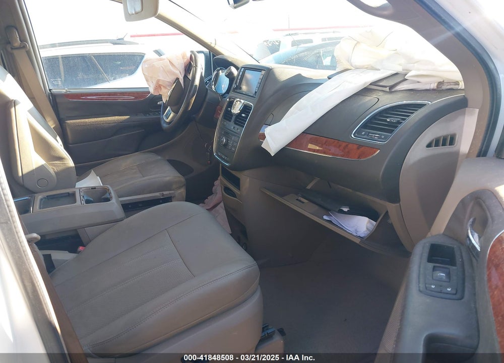 2015 CHRYSLER TOWN & COUNTRY TOURING-L VIN: 2C4RC1CG5FR728019