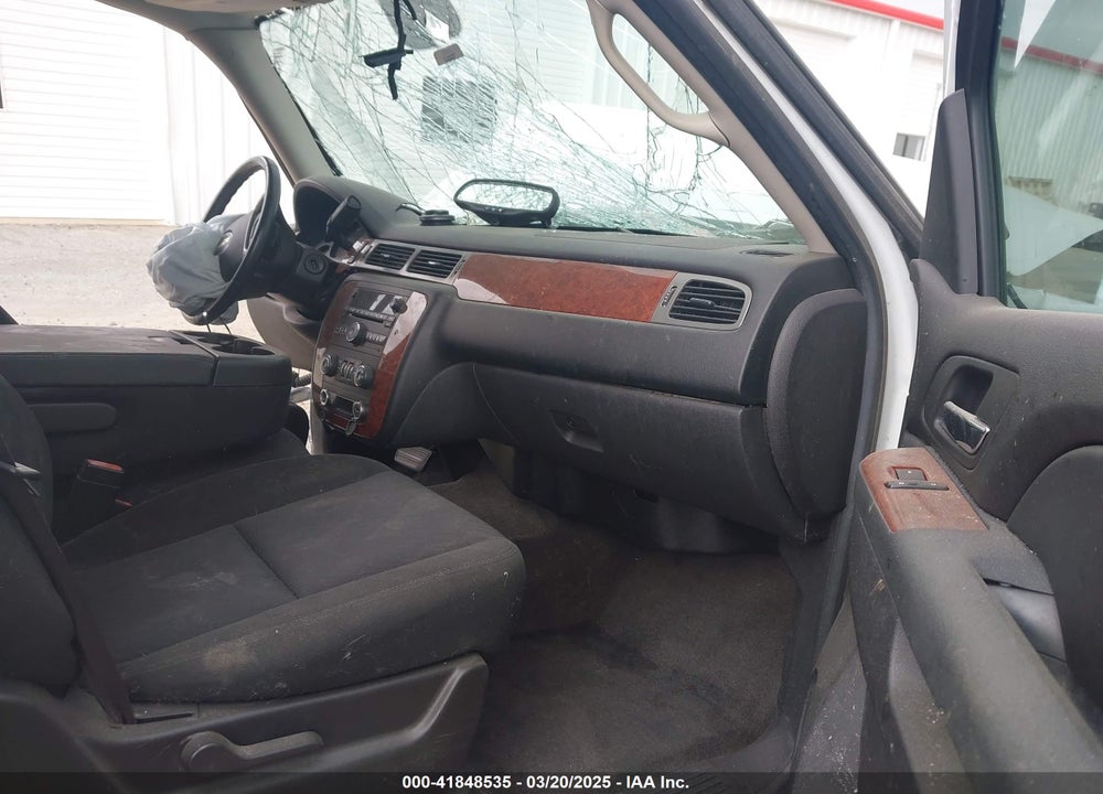 2012 CHEVROLET TAHOE VIN: 1GNSKAE00CR283377