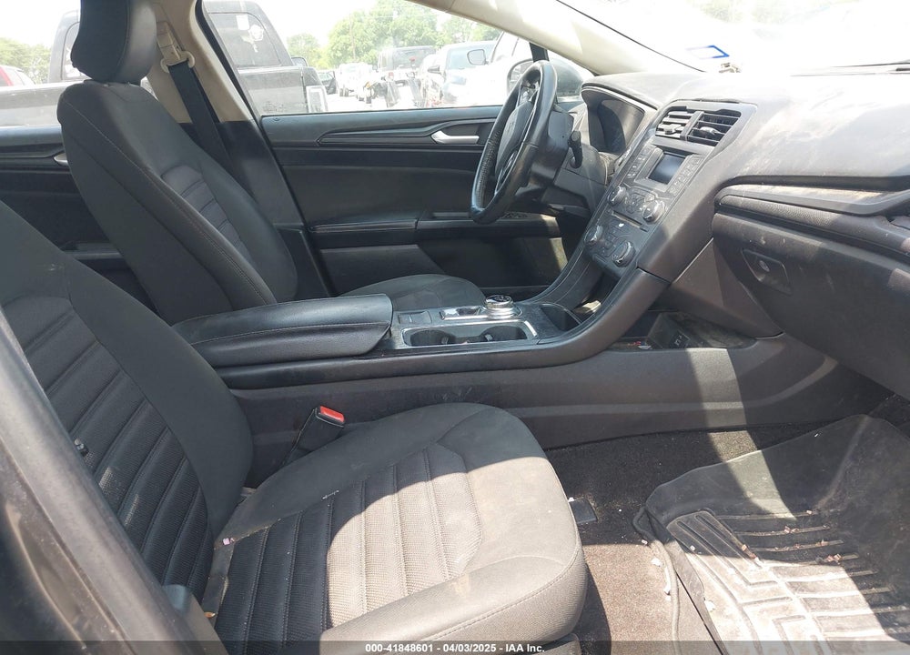 2018 FORD FUSION S VIN: 3FA6P0G74JR114938