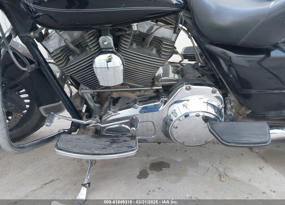 2009 HARLEY-DAVIDSON FLHR VIN: 1HD1FB4179Y638177