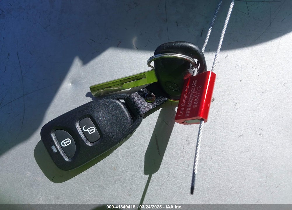 2016 HYUNDAI ACCENT SE VIN: KMHCT4AE6GU000038