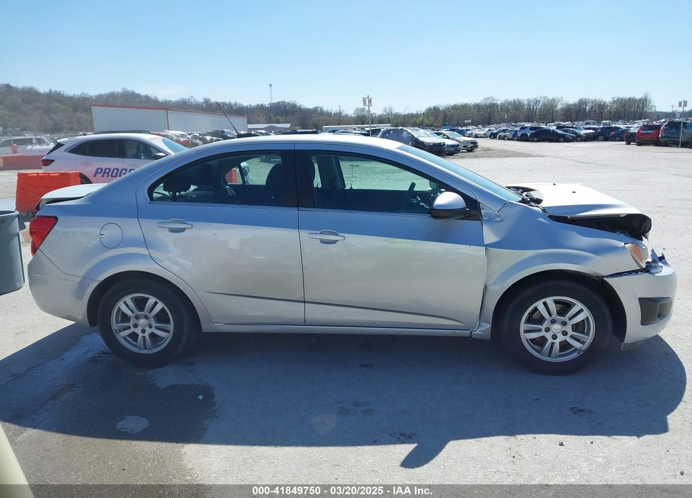 2015 CHEVROLET SONIC VIN: 1G1JC5SH9F4155801