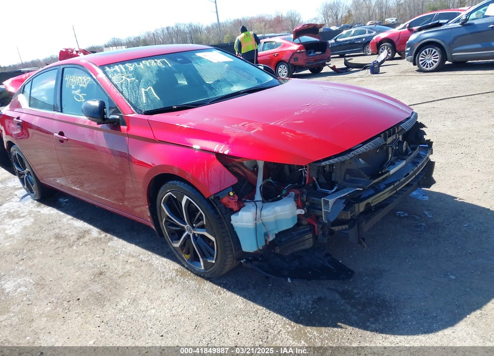 2023 NISSAN ALTIMA SR FWD VIN: 1N4BL4CV3PN410423