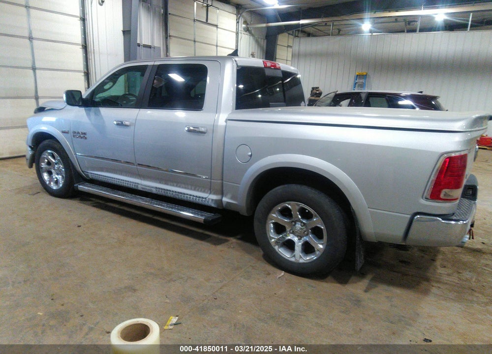 2015 RAM 1500 VIN: 1C6RR7NT3FS600606