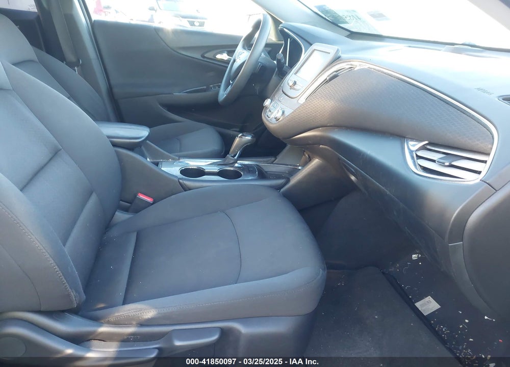 2018 CHEVROLET MALIBU VIN: 1G1ZD5ST7JF224972