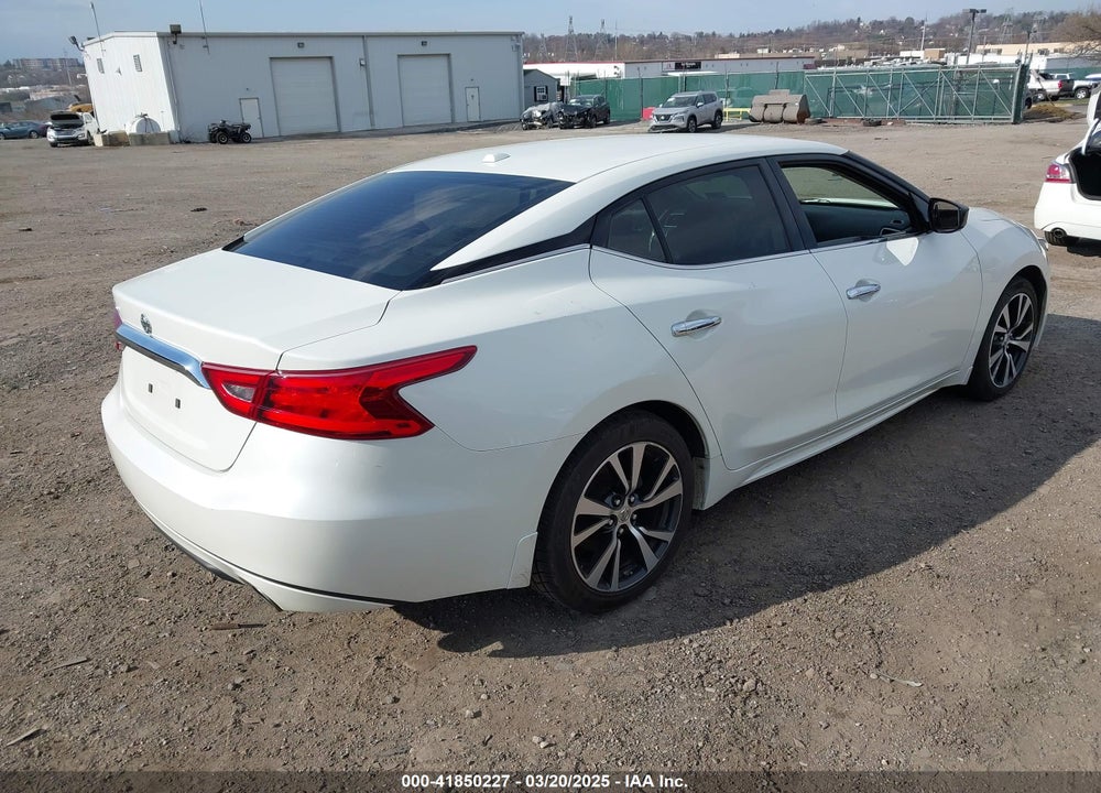 2017 NISSAN MAXIMA VIN: 1N4AA6AP7HC383385