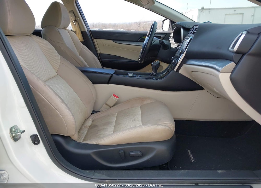 2017 NISSAN MAXIMA VIN: 1N4AA6AP7HC383385