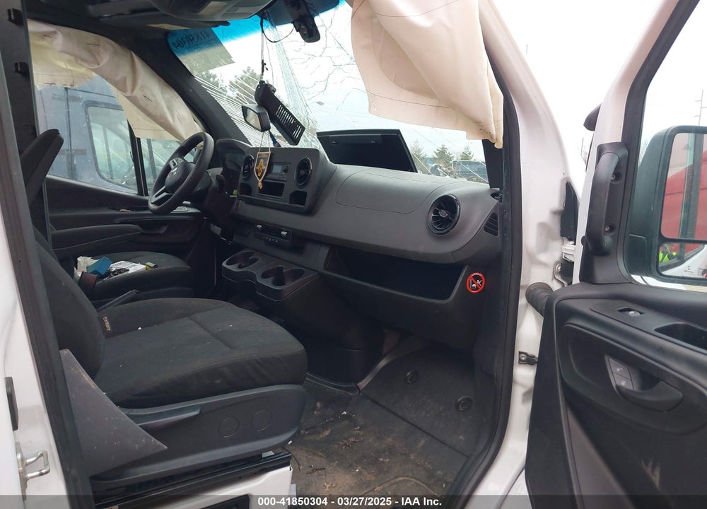 2021 MERCEDES-BENZ SPRINTER 2500 HIGH ROOF I4 VIN: W1Y40CHYXMT057917