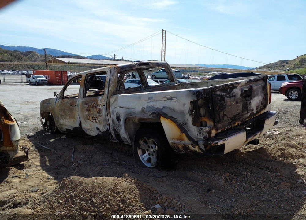 2017 CHEVROLET SILVERADO 1500 VIN: 3GCUKREC1HG483721