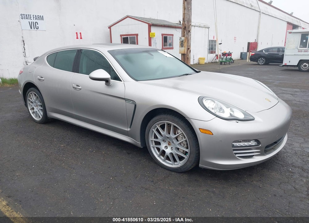 2011 PORSCHE PANAMERA 4S VIN: WP0AB2A77BL062535