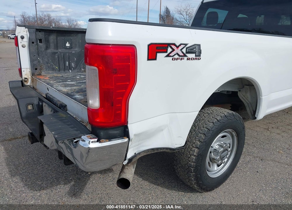 2019 FORD F-250 XL VIN: 1FT7W2B60KEF78955