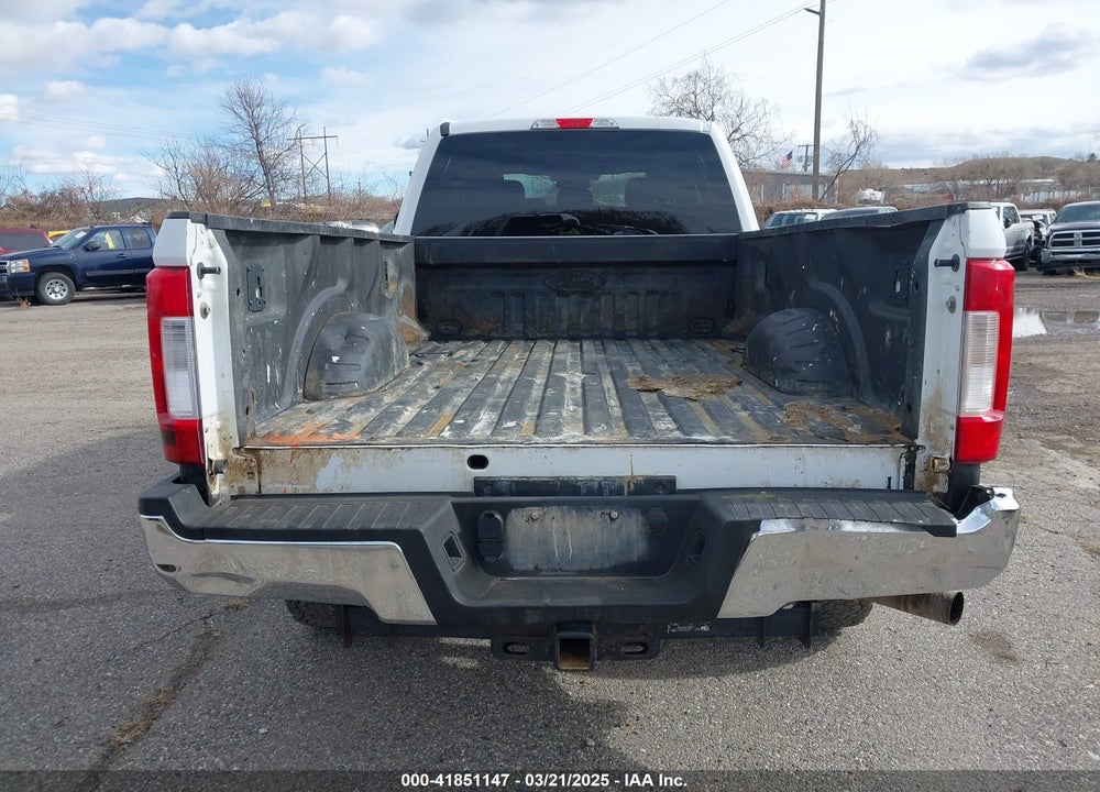2019 FORD F-250 XL VIN: 1FT7W2B60KEF78955