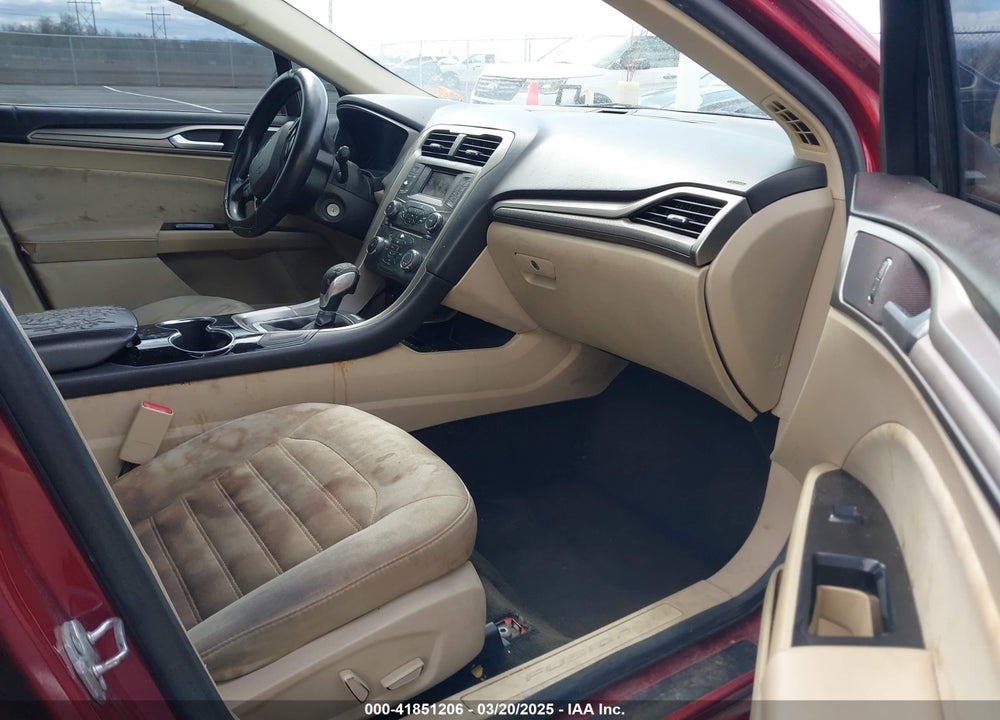 2015 FORD FUSION SE VIN: 1FA6P0H75F5105044