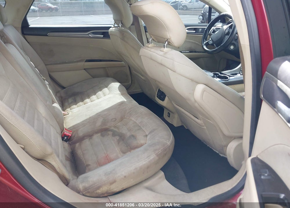 2015 FORD FUSION SE VIN: 1FA6P0H75F5105044