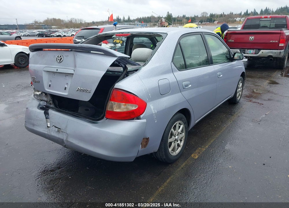 2002 TOYOTA PRIUS VIN: JT2BK18UX20045572
