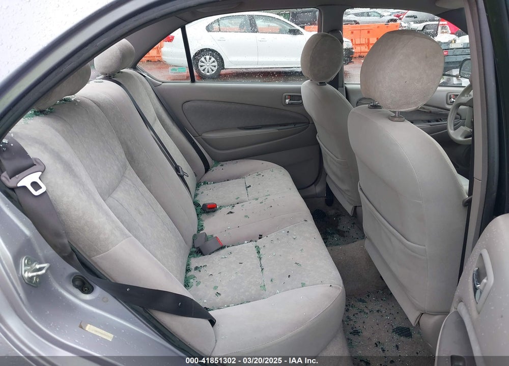 2002 TOYOTA PRIUS VIN: JT2BK18UX20045572