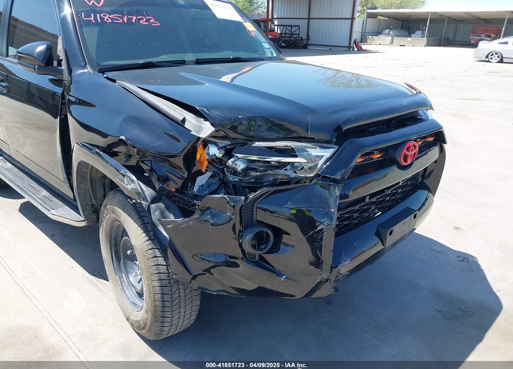 2014 TOYOTA 4RUNNER VIN: JTEZU5JR7E5077539