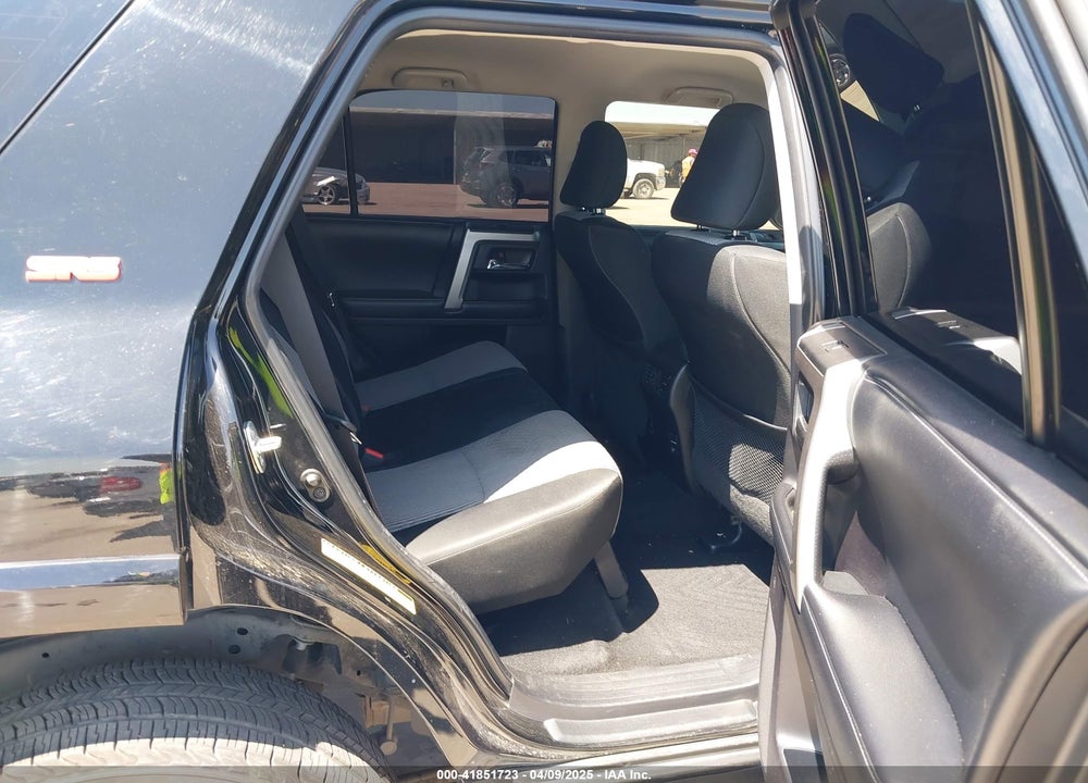 2014 TOYOTA 4RUNNER VIN: JTEZU5JR7E5077539