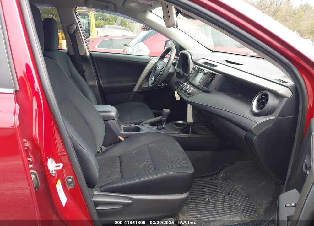 2018 TOYOTA RAV4 VIN: 2T3BFREV5JW752435