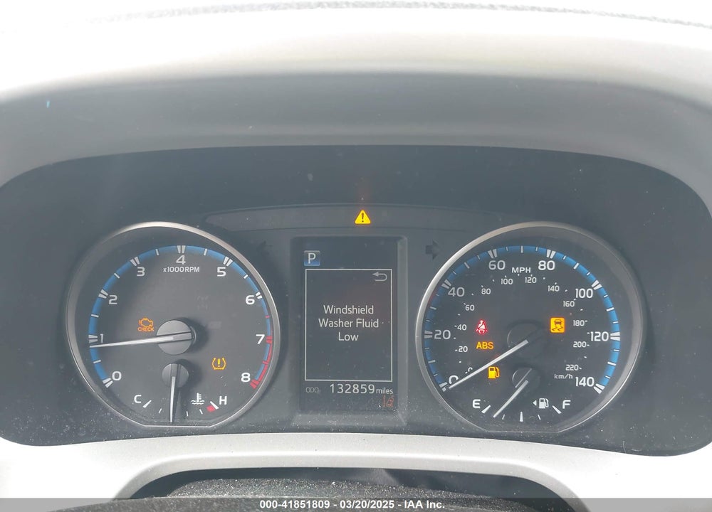 2018 TOYOTA RAV4 VIN: 2T3BFREV5JW752435