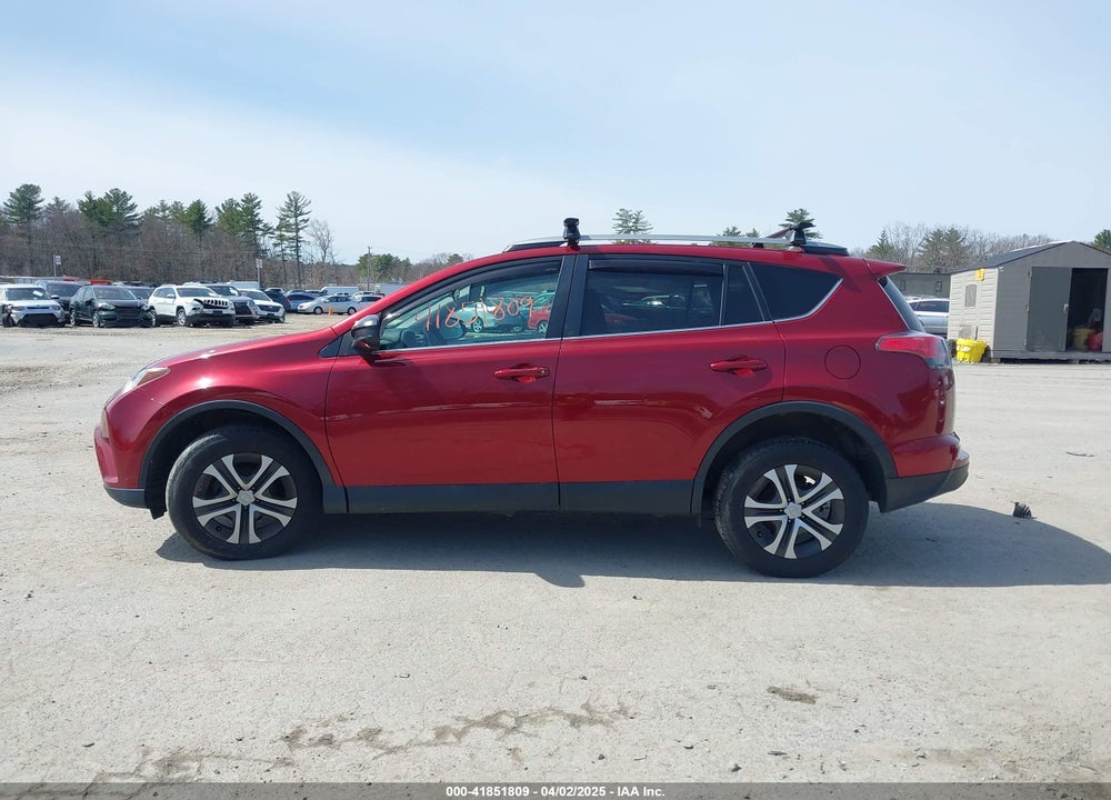 2018 TOYOTA RAV4 VIN: 2T3BFREV5JW752435