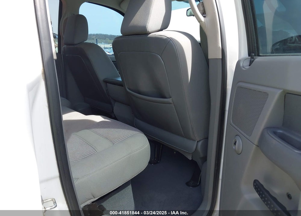 2008 DODGE RAM 1500 SLT VIN: 1D7HA18N18J221060