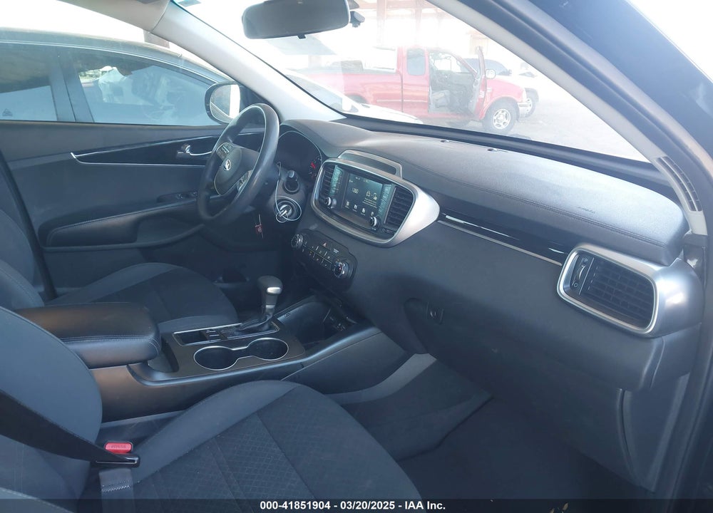 2020 KIA SORENTO 2.4L L VIN: 5XYPG4A3XLG657574