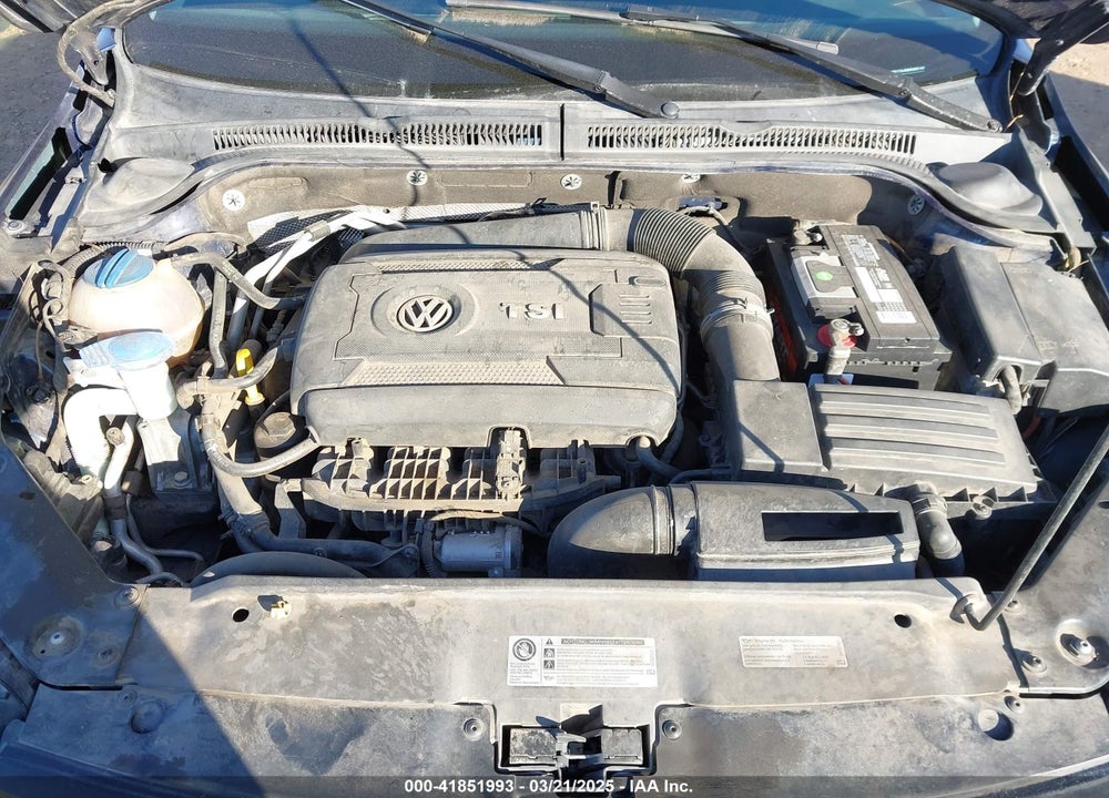 2014 VOLKSWAGEN JETTA VIN: 3VWD17AJ5EM355147