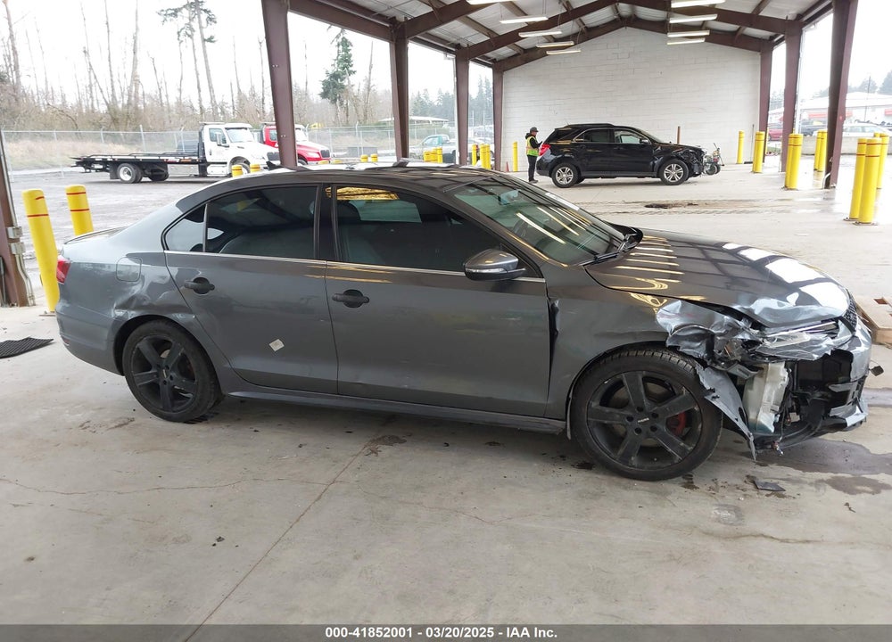 2014 VOLKSWAGEN JETTA VIN: 3VW4T7AJ8EM381235