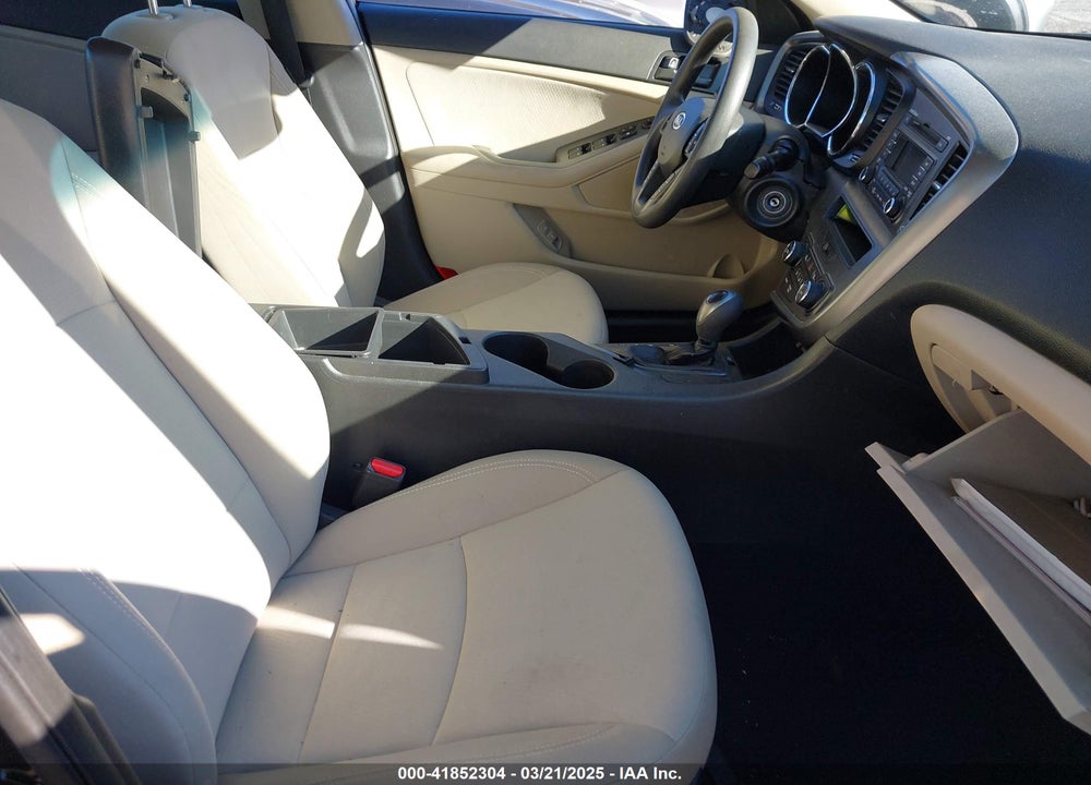 2012 KIA OPTIMA VIN: KNAGM4A78C5275576