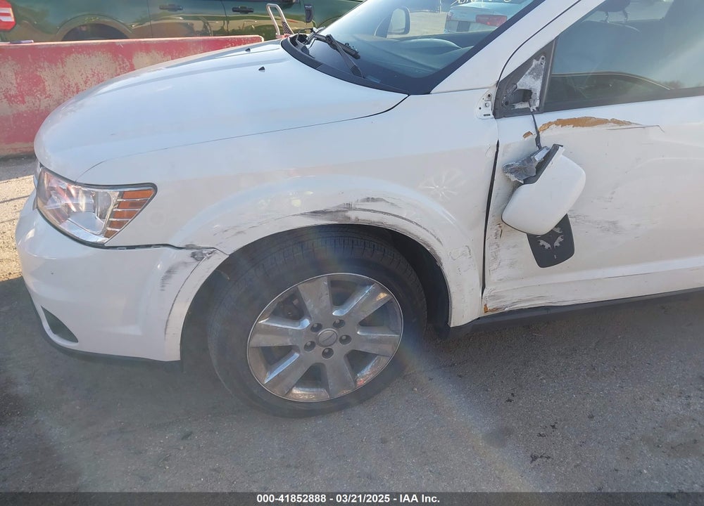 2013 DODGE JOURNEY VIN: 3C4PDCDG3DT521556