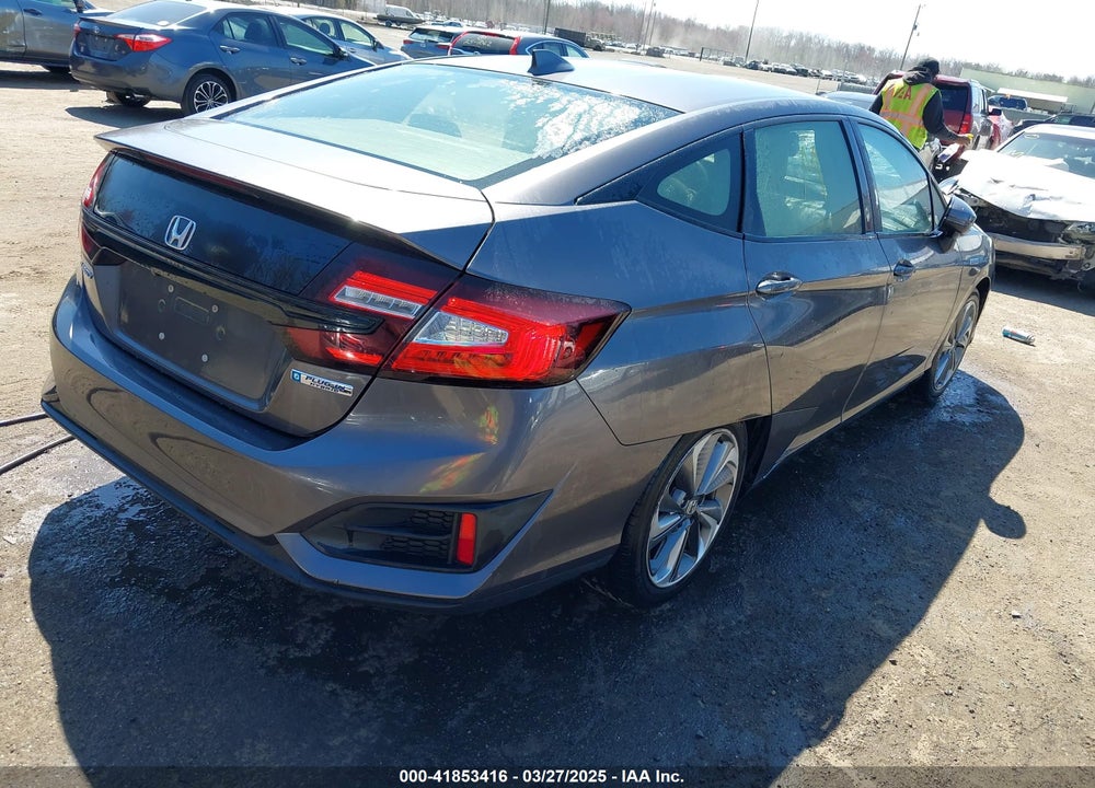 2018 HONDA CLARITY PLUG-IN HYBRID VIN: JHMZC5F10JC019464
