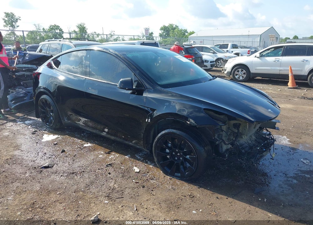 2021 TESLA MODEL Y LONG RANGE DUAL MOTOR ALL-WHEEL DRIVE VIN: 5YJYGAEE6MF137864