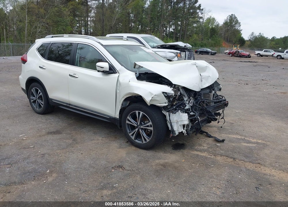2018 NISSAN ROGUE SL VIN: 5N1AT2MT3JC808088