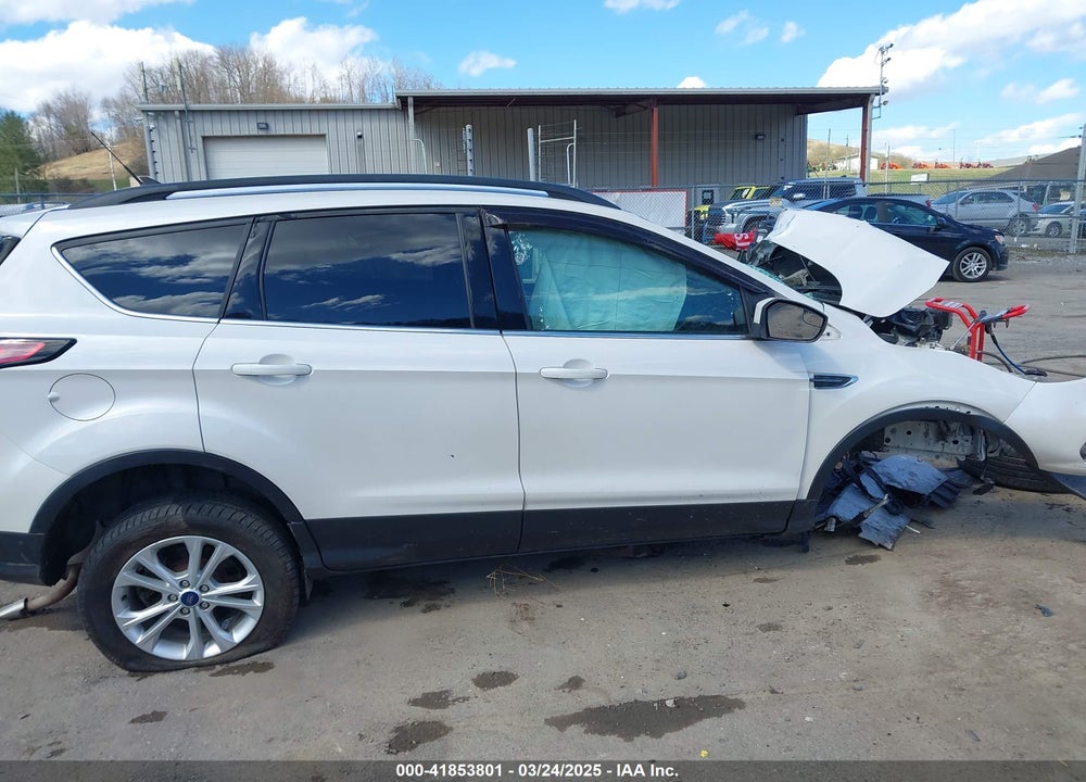 2018 FORD ESCAPE VIN: 1FMCU9GD0JUC56806