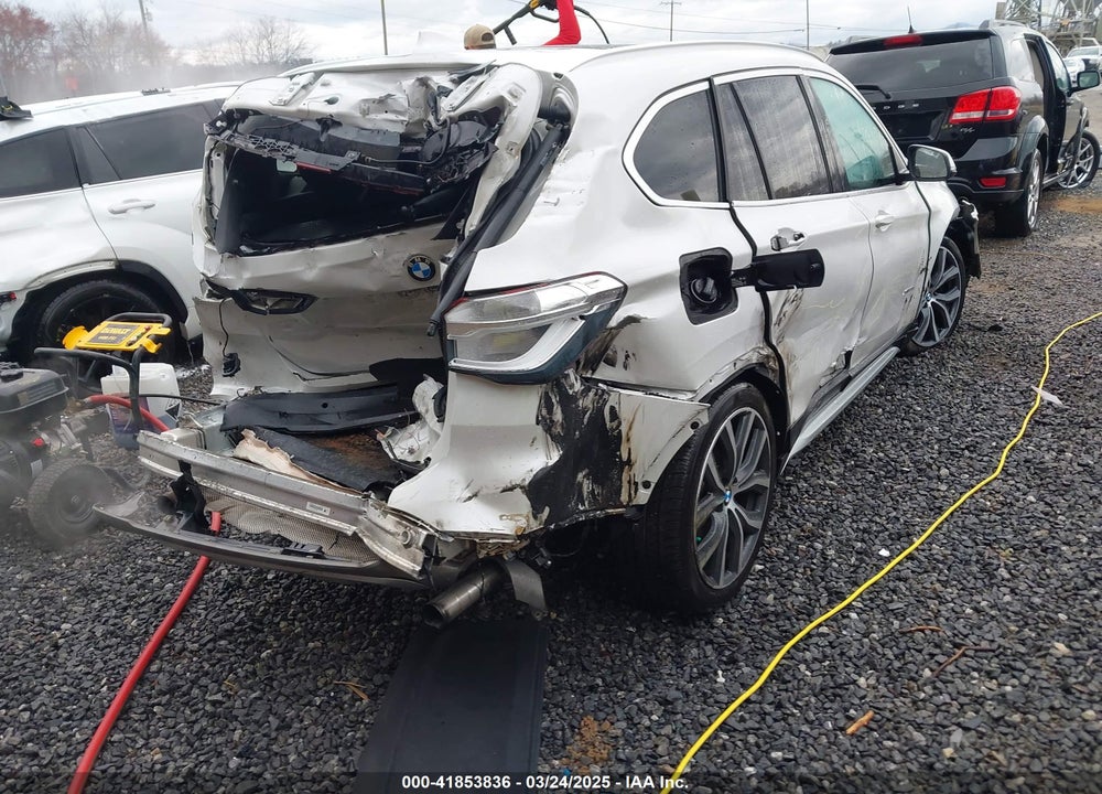 2017 BMW X1 VIN: WBXHT3C36H5F74818