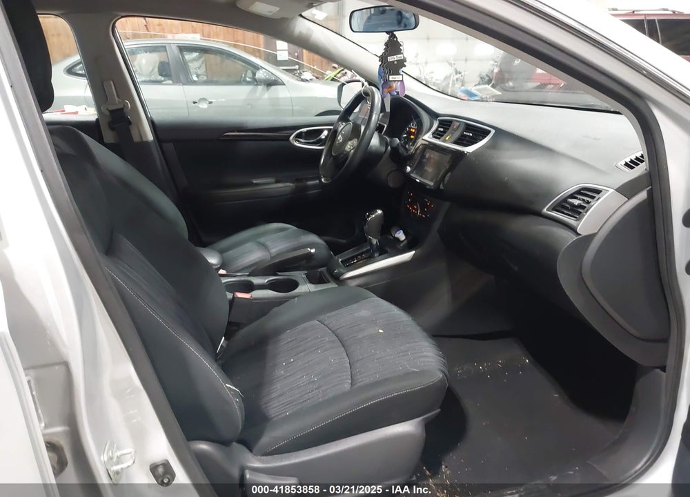 2019 NISSAN SENTRA SV VIN: 3N1AB7AP3KY310173