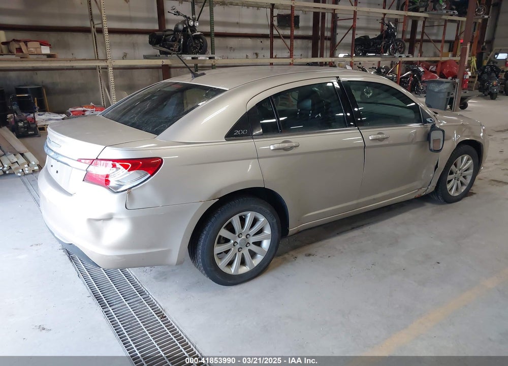 2014 CHRYSLER 200 TOURING VIN: 1C3CCBBBXEN231601