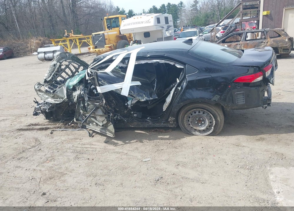 2024 TOYOTA COROLLA LE VIN: 5YFB4MDE2RP216140