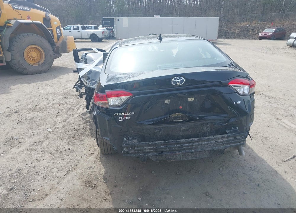 2024 TOYOTA COROLLA LE VIN: 5YFB4MDE2RP216140