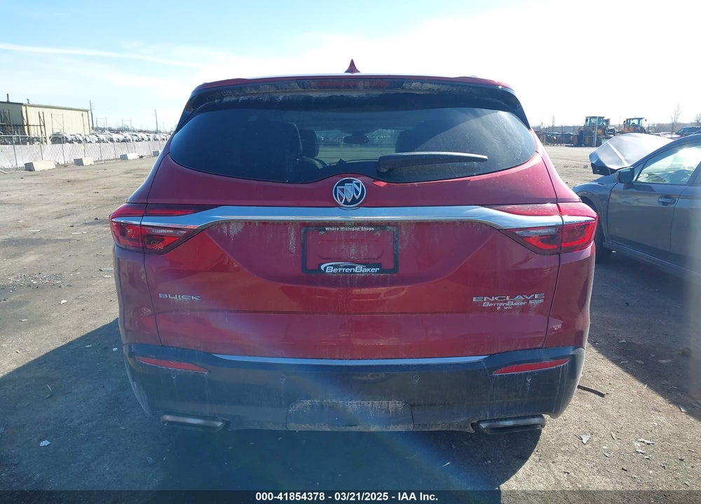 2018 BUICK ENCLAVE VIN: 5GAEVBKW8JJ176733