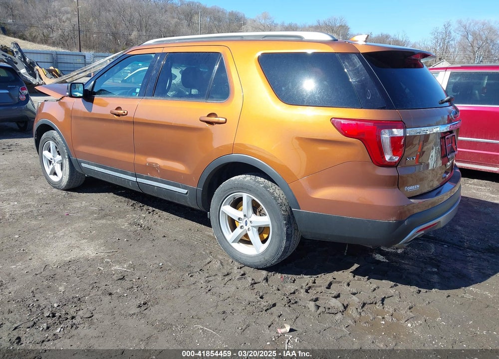 2017 FORD EXPLORER XLT VIN: 1FM5K8D88HGA85831