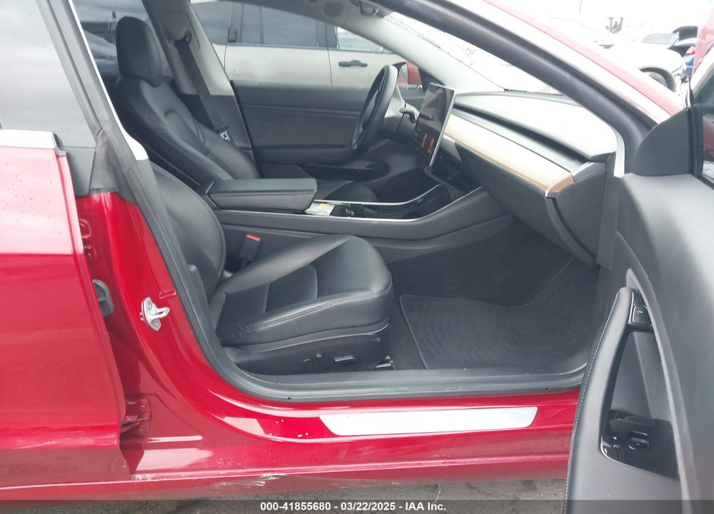 2019 TESLA MODEL 3 VIN: 5YJ3E1EB2KF452406