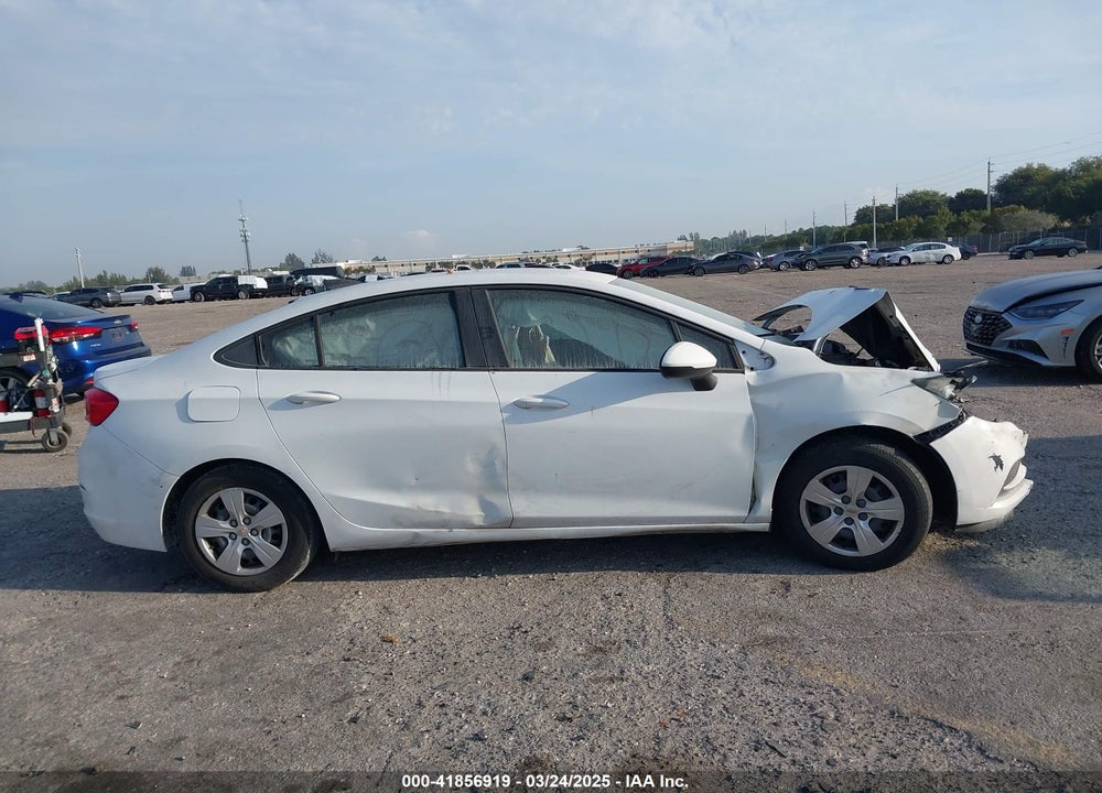 2017 CHEVROLET CRUZE VIN: 1G1BC5SMXH7200067