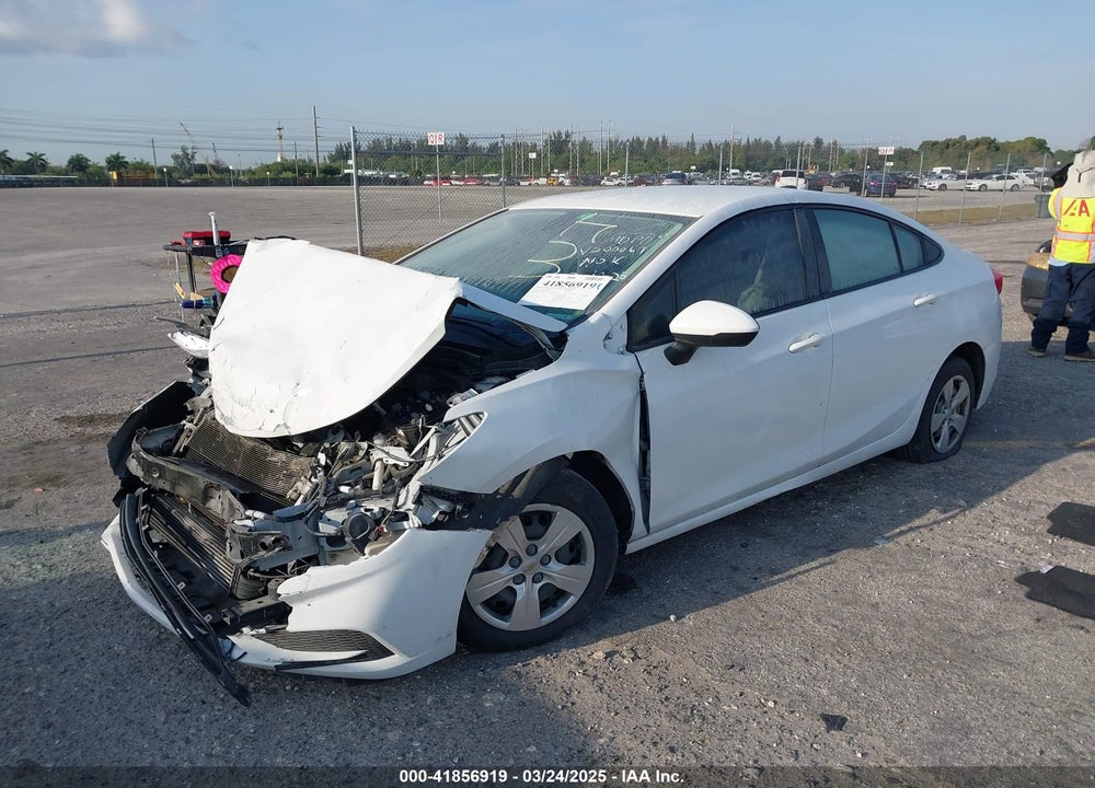 2017 CHEVROLET CRUZE VIN: 1G1BC5SMXH7200067