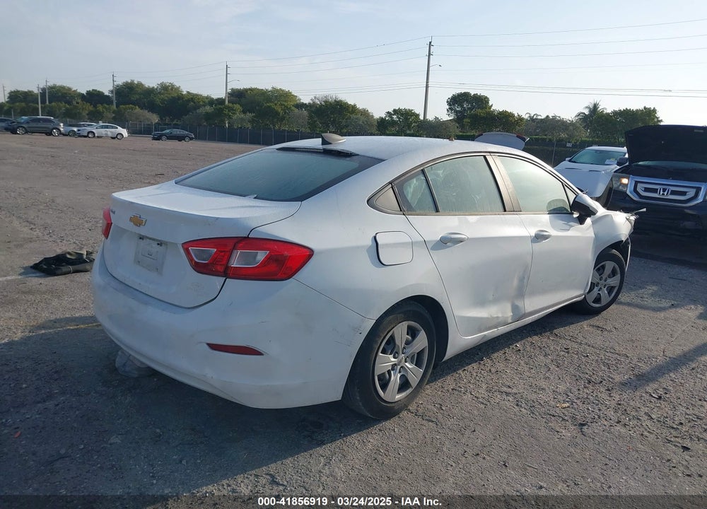 2017 CHEVROLET CRUZE VIN: 1G1BC5SMXH7200067