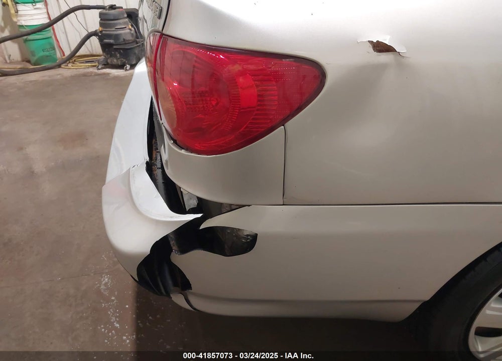 2006 TOYOTA COROLLA LE VIN: 1NXBR32E56Z633583
