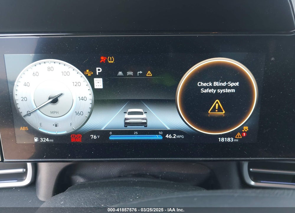 2024 HYUNDAI ELANTRA VIN: KMHLM4DG1RU755188