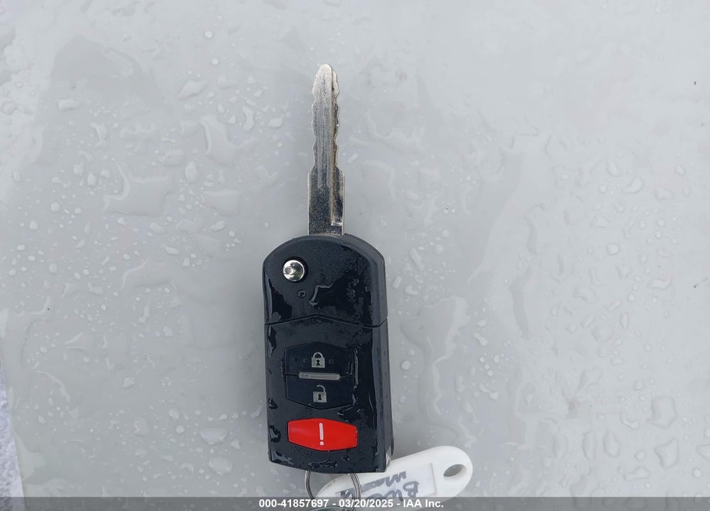2013 MAZDA MAZDA5 VIN: JM1CW2DL2D0153982