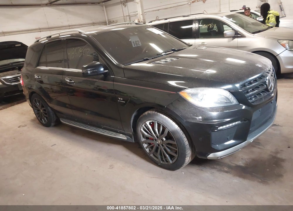 2014 MERCEDES-BENZ ML 63 AMG 4MATIC VIN: 4JGDA7EB5EA349900